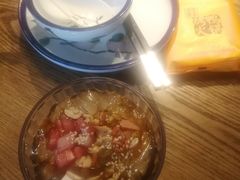 -三人行骨头王火锅(长寿店)