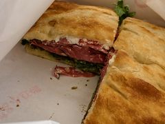 小红帽三明治-OUR Bakery(中海环宇荟店)
