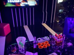 -奥斯卡酒吧(临沂沂蒙路店)