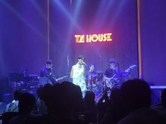 -TZ House音乐现场(来福士中心店)