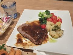 -必胜客(华都店)
