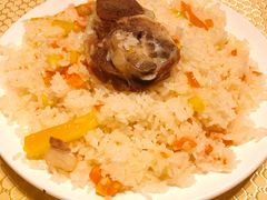 精品手抓饭-巴扎美食·新疆菜·西域歌舞表演餐厅(新疆大厦店)