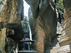 -梭布垭石林景区