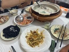 -天乐农家鱼头王(天目湖店)