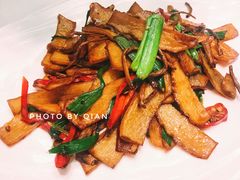 野山菌小炒皇-和记小菜(大宁店)