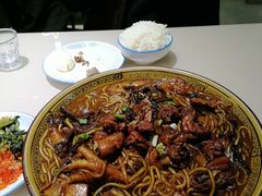 -老码头黑皮肘子锅包肉(赣水路店)