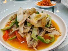 -汗腾格里·风味餐厅(新疆驻京办店)