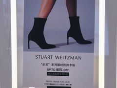 -广州周大福金融中心