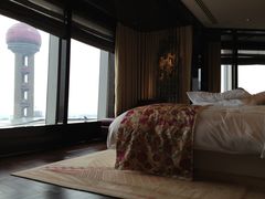 大套卧室-上海浦东丽思卡尔顿酒店