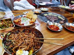 -黑豚黨韩国烤肉料理(悦然时光店)
