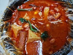 -二钢串叔麻辣烫(华龙大厦店)