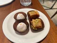 -ELI FALAFEL Lebanese&Mediterranean黎巴嫩美食(富城路店)