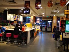 -麦当劳(七宝乐购店)