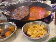 -憨铁匠老火锅(龙岗万科里店)