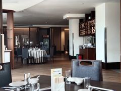 -静之湖湖畔餐厅