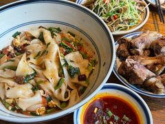 -何家一碗面(南大街店)