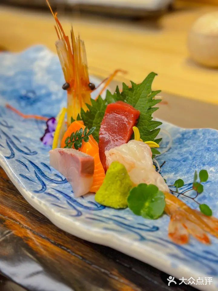 蓝鳍金枪鱼大腩一口封神！🍣别墅级日料体验✨