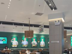 -费大厨辣椒炒肉(黄兴中心广场店)