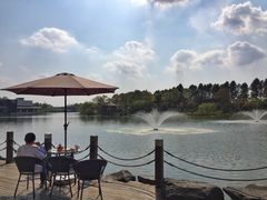 -上海怡沁园度假酒店