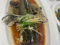 -万龙洲海鲜(大兴绿地缤纷城店)