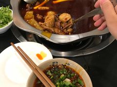 -冯记香辣兔火锅(茶店子总店)