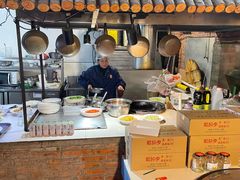 -鱼窝棚柴火铁锅炖(富山屯店)