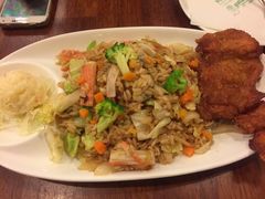 -玛格萝妮比萨屋(四平店)