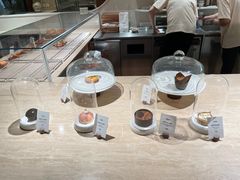 -VERIE BAKEHOUSE