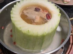 -得意咚瓜·顺德鱼生·冬瓜火锅(深圳首店)