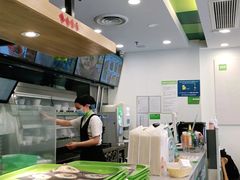 -老乡鸡(南京首创立方店)