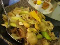 芦笋腰果炒双耳-T館·花园艺术餐厅