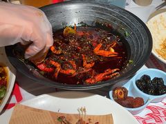 -肥肥虾庄·金牌油焖大虾(汉口城市广场店)