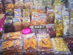 -瓦洛洛传统市场