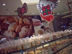 门面-面包新语(KKMALL京基店)