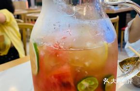 Fresh Fruit Tea