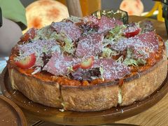 -Dragon Pizza•圆脸龙披萨·牛排餐厅