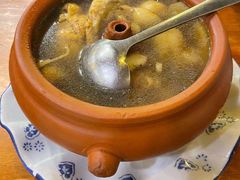 野生菌汽锅鸡-小厨子私房菜·云南美食店
