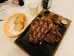 t骨牛排-奥斯特牛排馆(圣母百花大教堂)