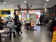 -麦当劳(新城市广场店)