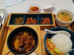 金牌牛腩饭-牛楠楠·香港牛腩茶餐厅(永旺店)