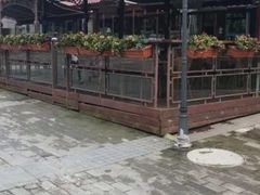 -铜锣湾·有麝自然香(渝北财富中心店)