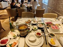 -雍和会海鲜姿造自助(湖东路店)