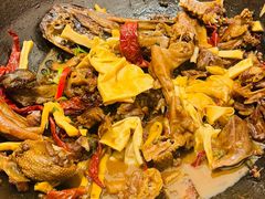 -锅当当铁锅炖烀饼王(长泰广场店)