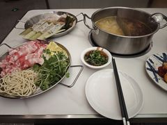 -捞小鲜虾滑海鲜自助火锅(嵊州吾悦店)