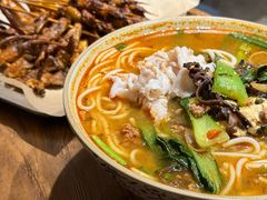-粉八·云南米线·建水烧烤(常熟路店)
