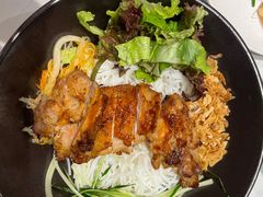 -美奈小馆·越南料理(中航城君尚购物中心店)