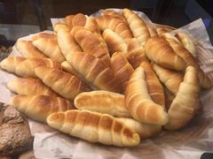 -Dough&Joe团憩(瑞虹天地月亮湾店)