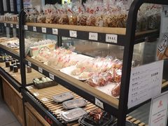 面包甜点陈列柜-鴻瑞興面馆(保利时光里店)