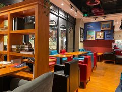 -西西弗书店&矢量咖啡(壹方购物中心店)