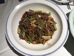 土芹菜炒黄牛肉-湘语·湖南家常菜(新洲店)
